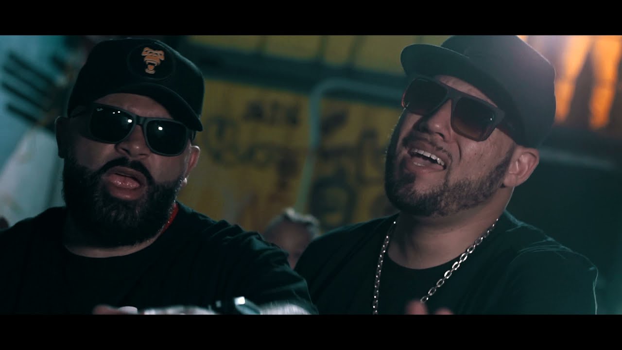 Kenedy Gomes Ft Dan ReviravoltaCristo & Bony Cde - Ele é nosso Rei