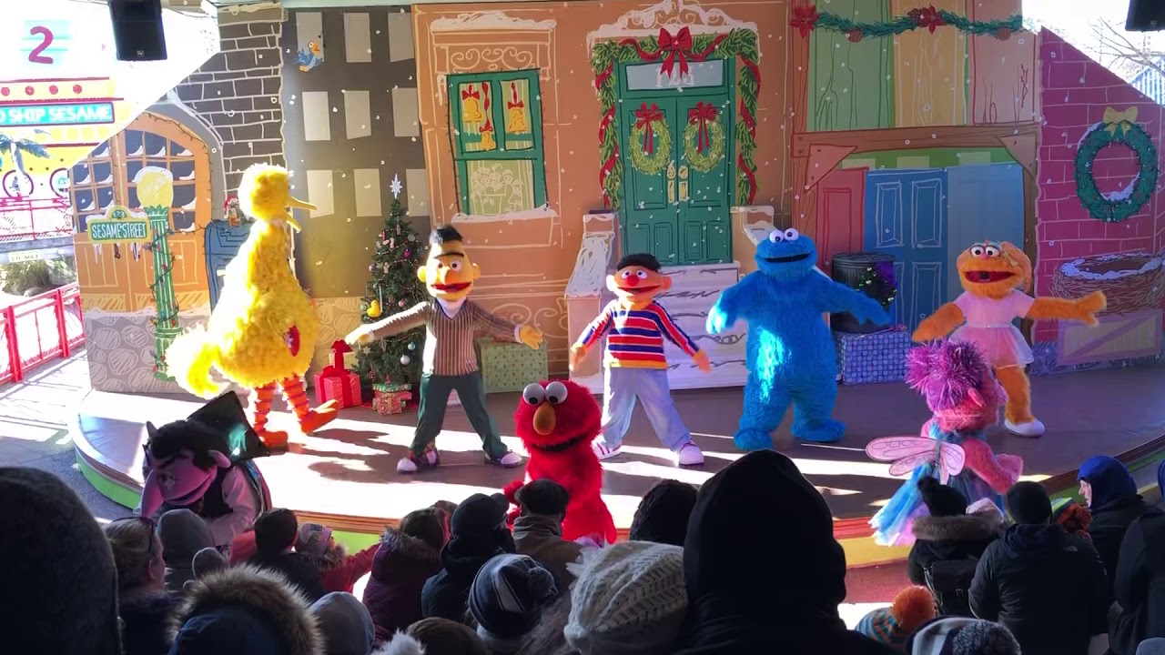 A Sesame Street Christmas Show - part 1