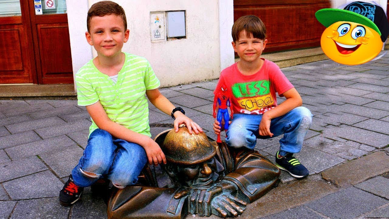 Братислава - гуляем по старому городу, идем в Братиславский Град
