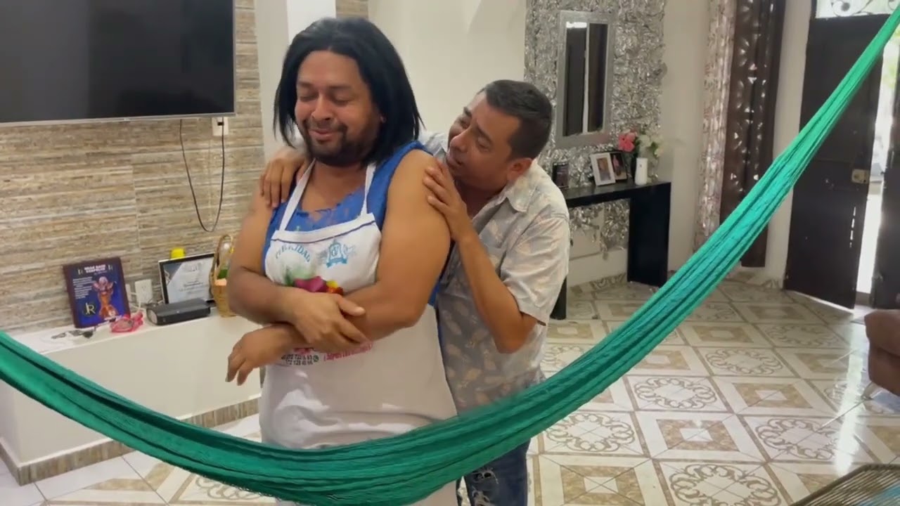 El marido flojo - Henry Carrera y Tico Mendoza