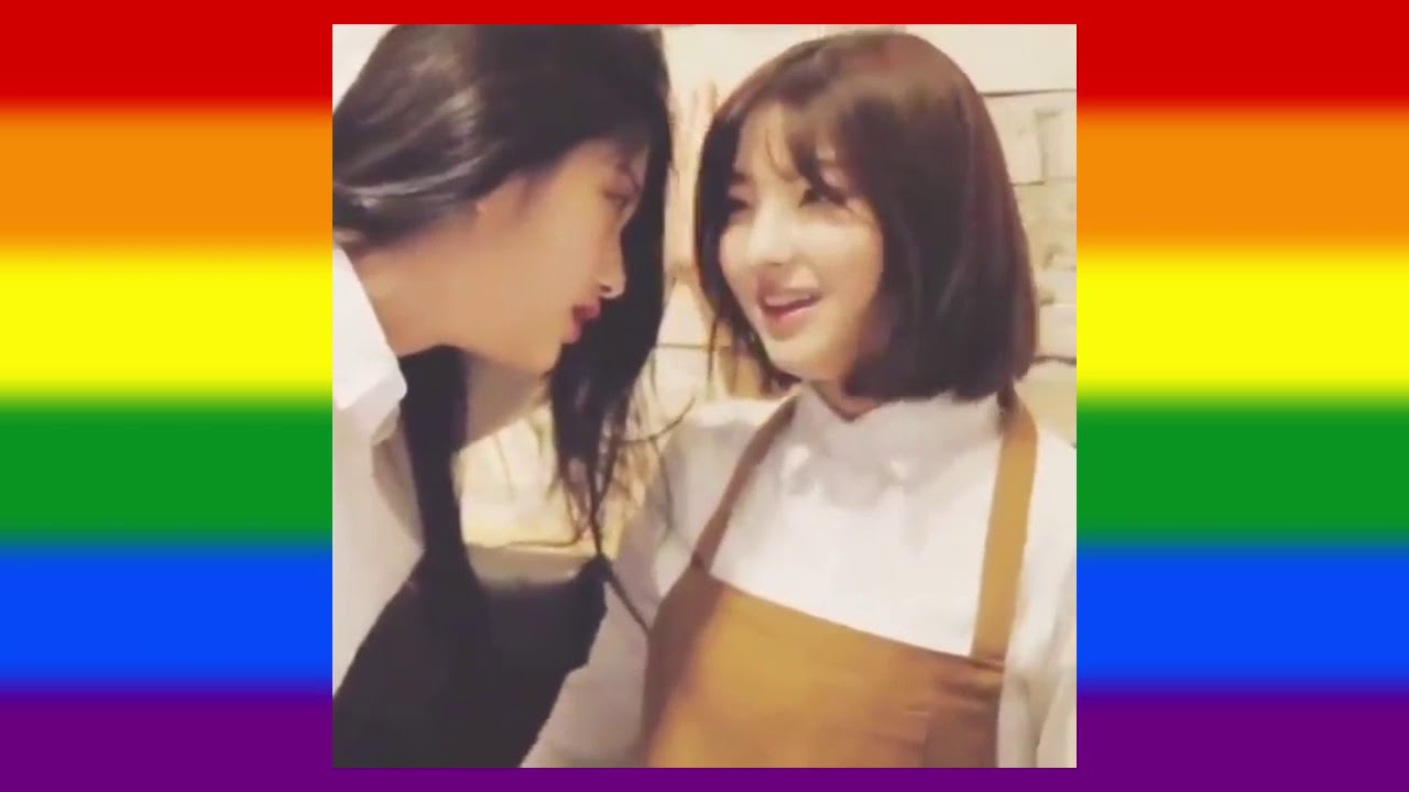 fromis_9 being gay 🌈