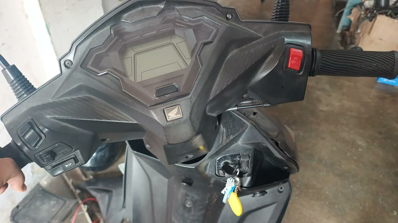Dio BS6 side stand light on //starting problem//solved #bike #honda #scooty #explore #explorepage 