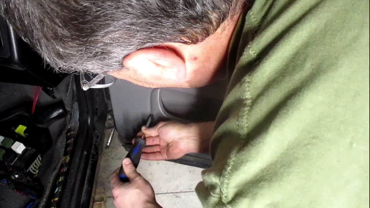 1994 Saab 9000 Project door panel removal