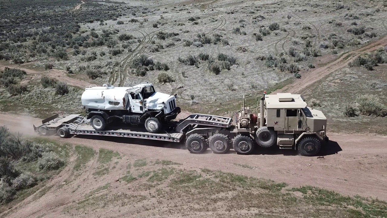 Elevation Transport - Oshkosh M1070 A0 8WD Off-road Heavy Haul