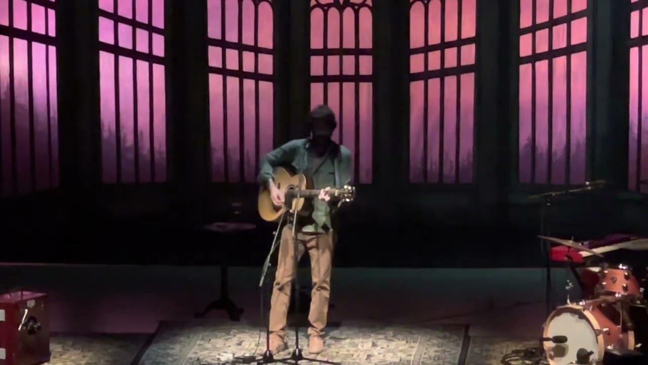 Ray LaMontagne “Morning Comes Wearing Diamonds”