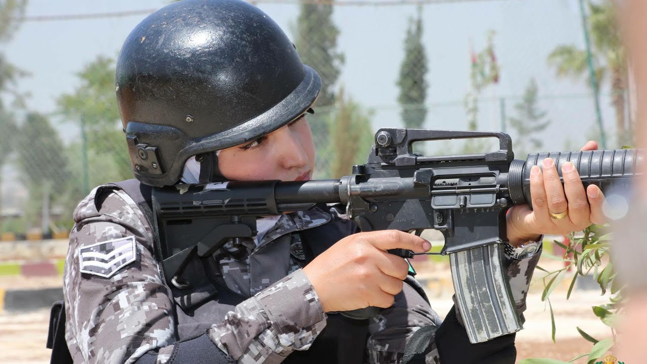 نشميات قوات الدرك