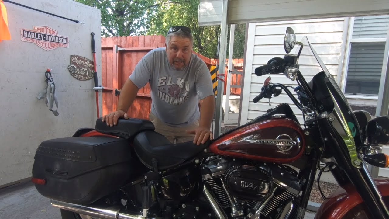 2019 Harley Davidson Heritage | Mustang Seat