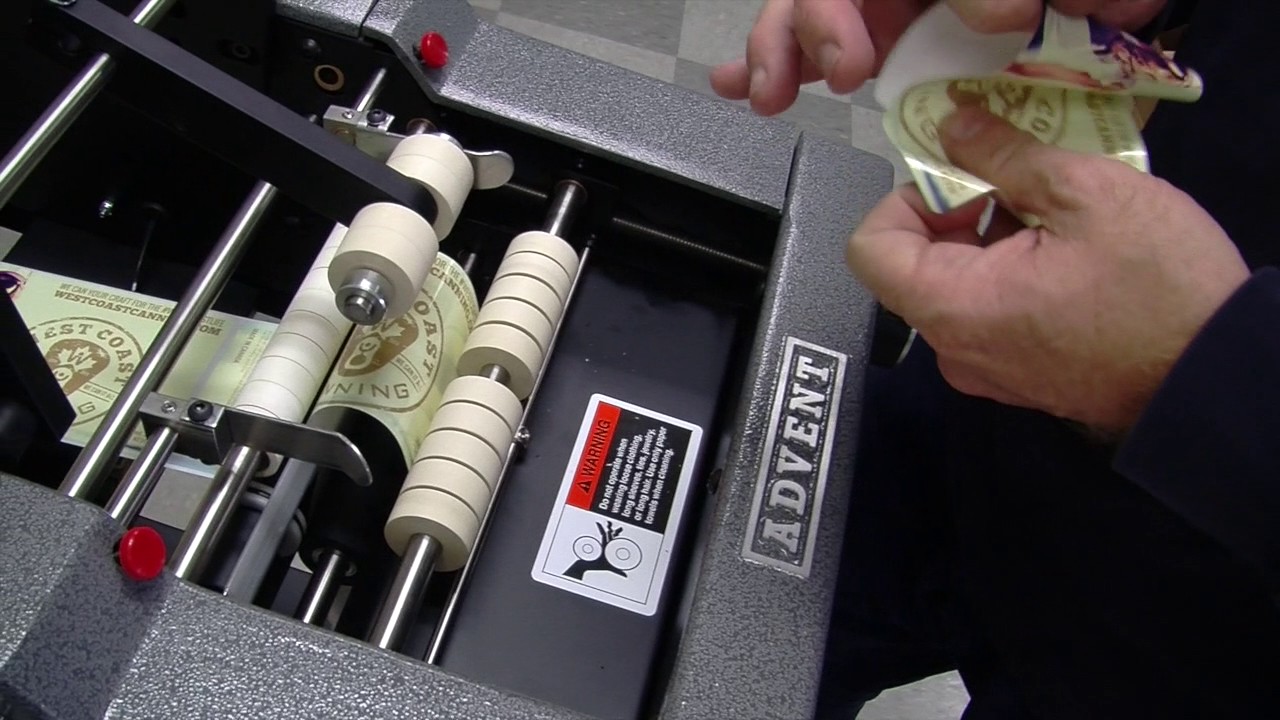 Advent 310 Labeling Beer Cans with Changeover