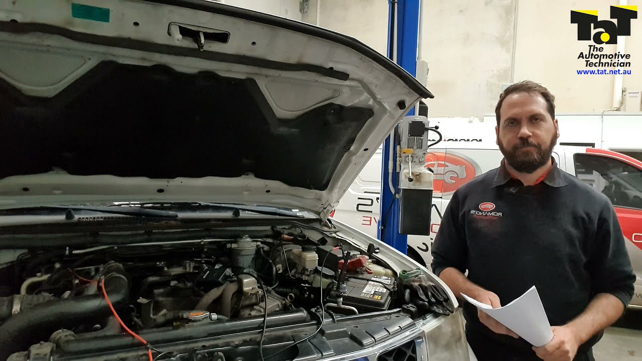 Nissan Navara D40 2011 года выпуска с проблемой запуска двигателя.