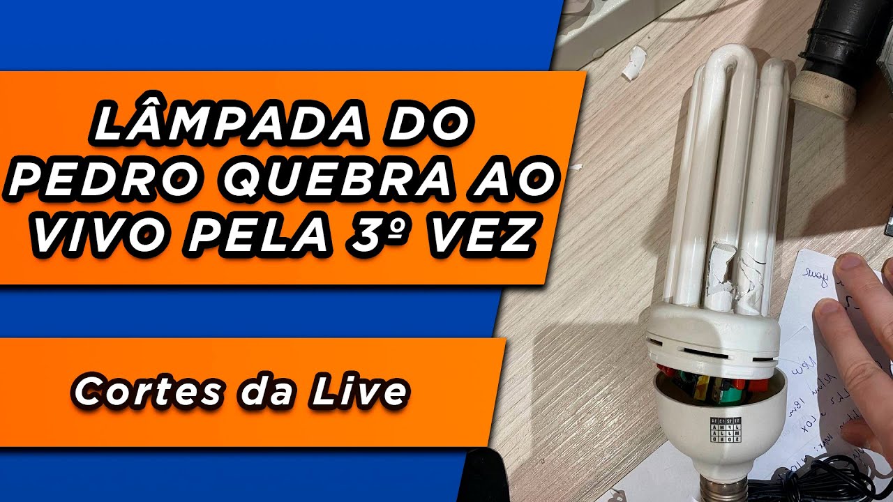 L&acirc;mpada do Pedro Quebrando Ao Vivo Pela 3&ordm; Vez
