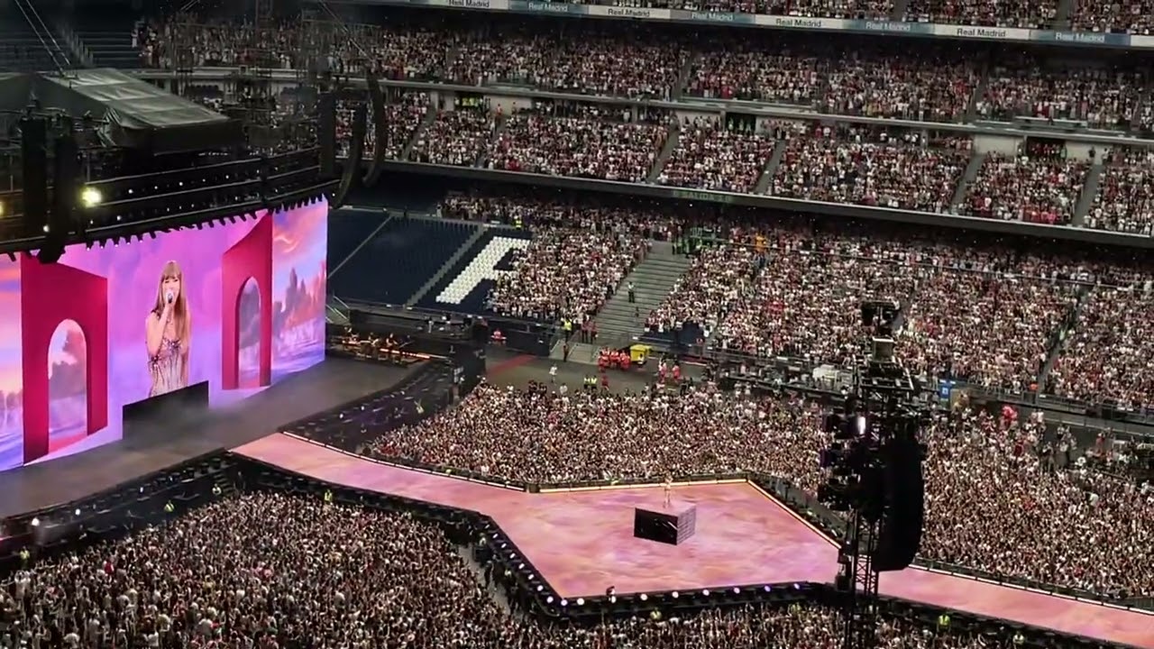 Cruel Summer - Taylor Swift |  live from The Eras Tour Madrid, Spain [night 2, may 30th]