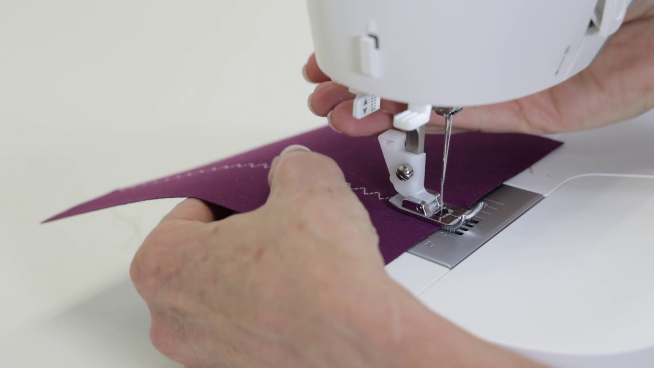 SINGER® M3300 Get Started - Selecting a Stitch