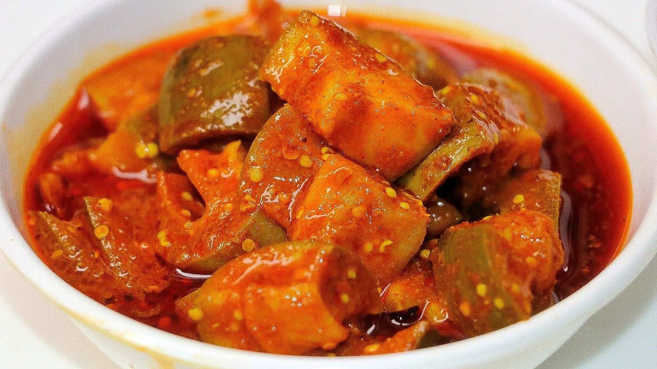 बिना धूप ऐसे बनाए सालो चलने वाला बिलकुल बाजार जैसा आम का चटपटा अचार Aam ka Achar-Mango Pickle Recipe