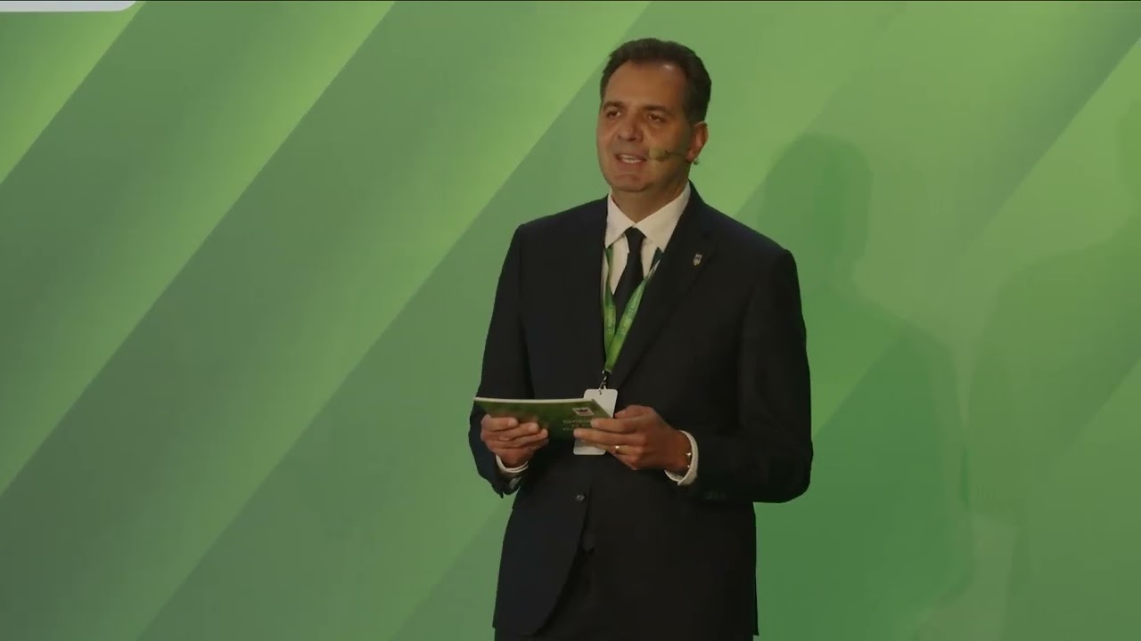 Antal &Aacute;rp&aacute;d besz&eacute;de az RMDSZ 17. kongresszus&aacute;n
