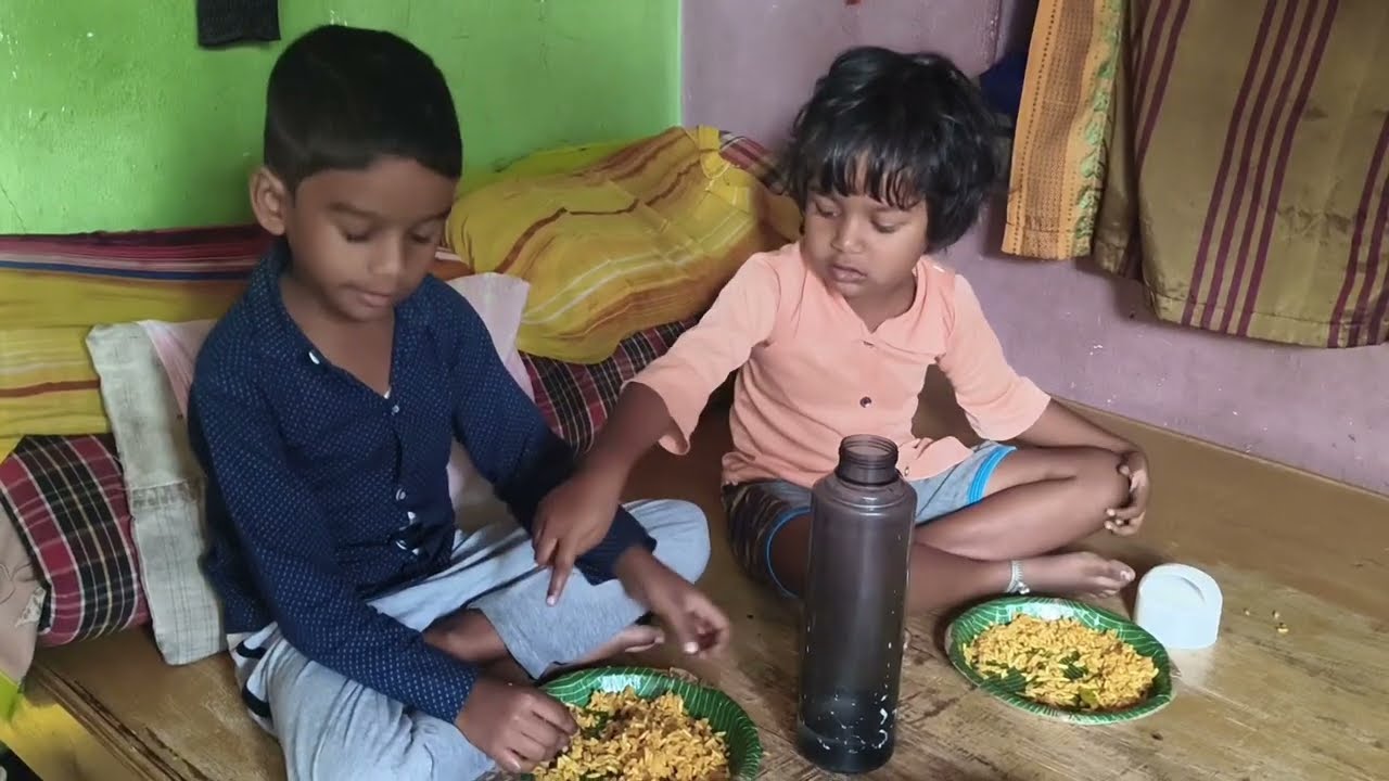  మా కోసం ఇచ్చినవి#youtube #food #vlogs Pavani Priya vlogs