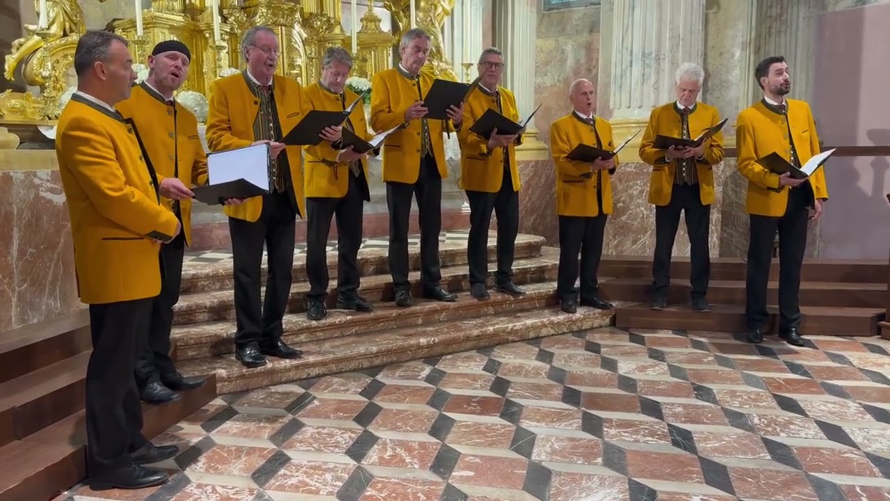 Vokalsolisten Kärnten mit Marienlied in der Maiandacht im Dom zu Klagenfurt