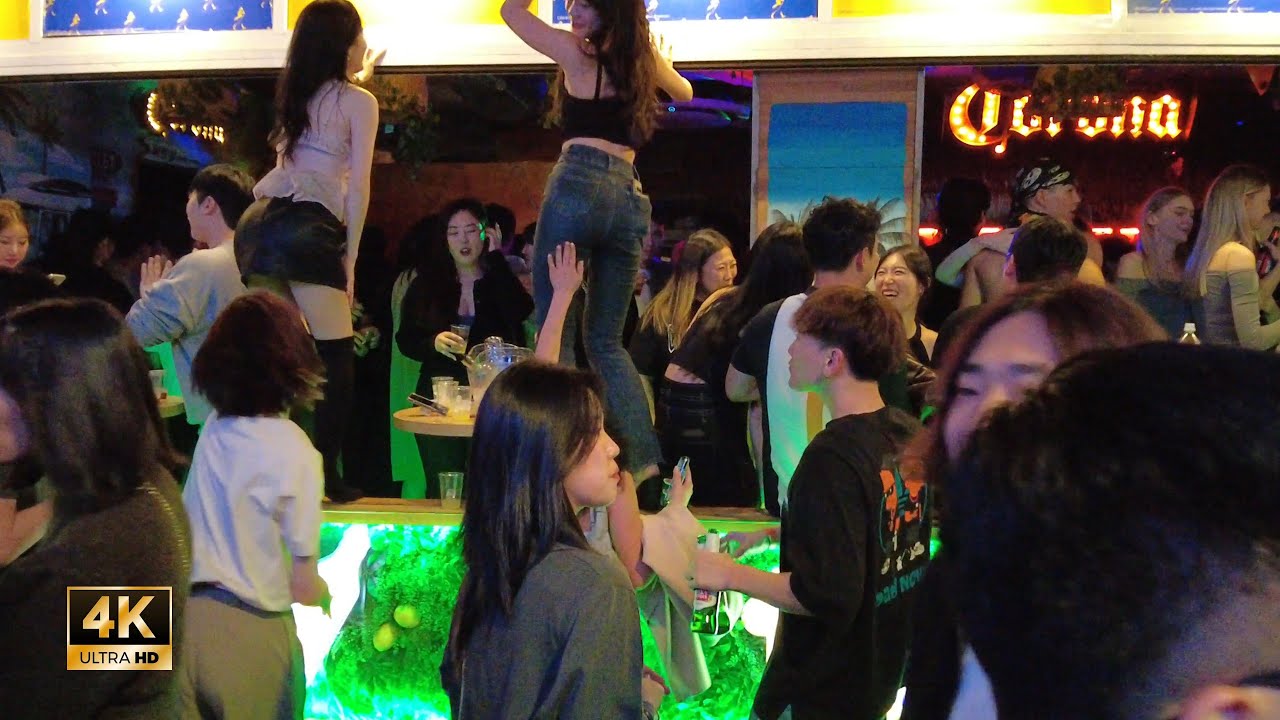 ［Itaewon 4K］Seoul Night Walk!! ~ Я тоже знаю, как играть!! ~ Atmosphere in Itaewon is kicking ass ~!