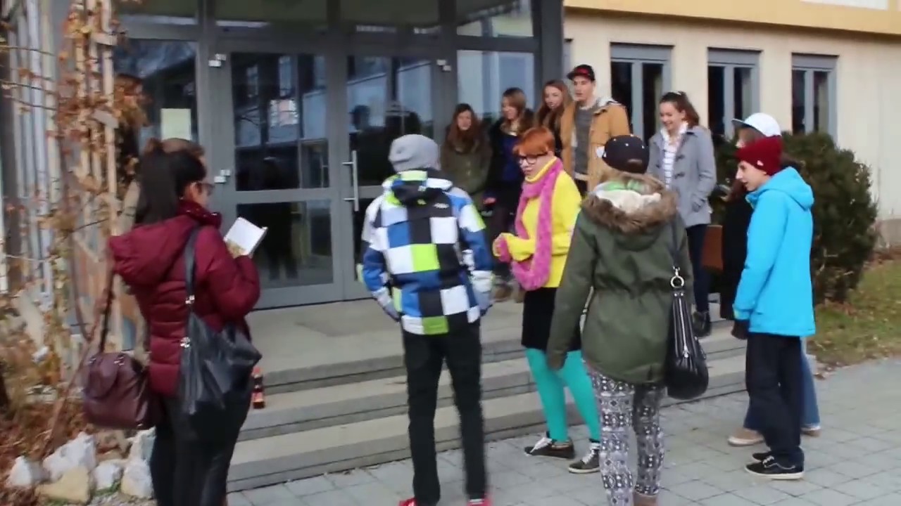 Mein beschi*ener Tag... eine Geschichte über Mobbing/Bullying (Teil 1)