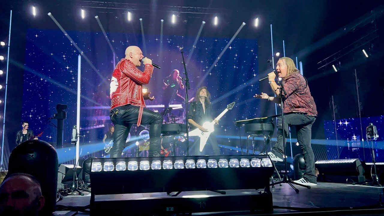 Helloween - A tale that wasnt right 01.11.25 Hamburg Barclays Arena