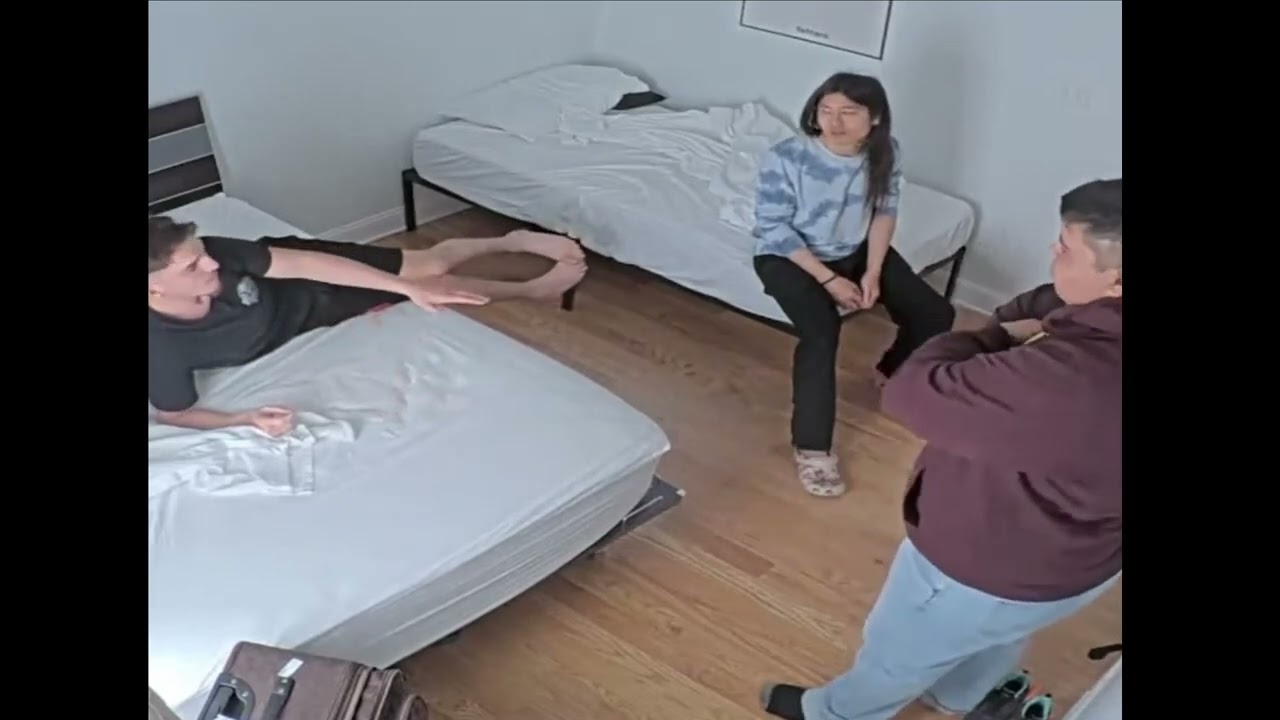 Fishtank Live - Mauro Explodes At Housemates!