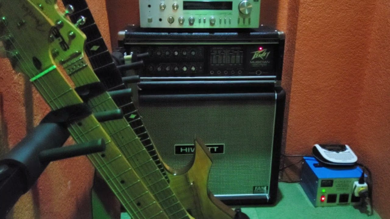 Doom riffs on Peavey Musician Mark III + Hiwatt HG212