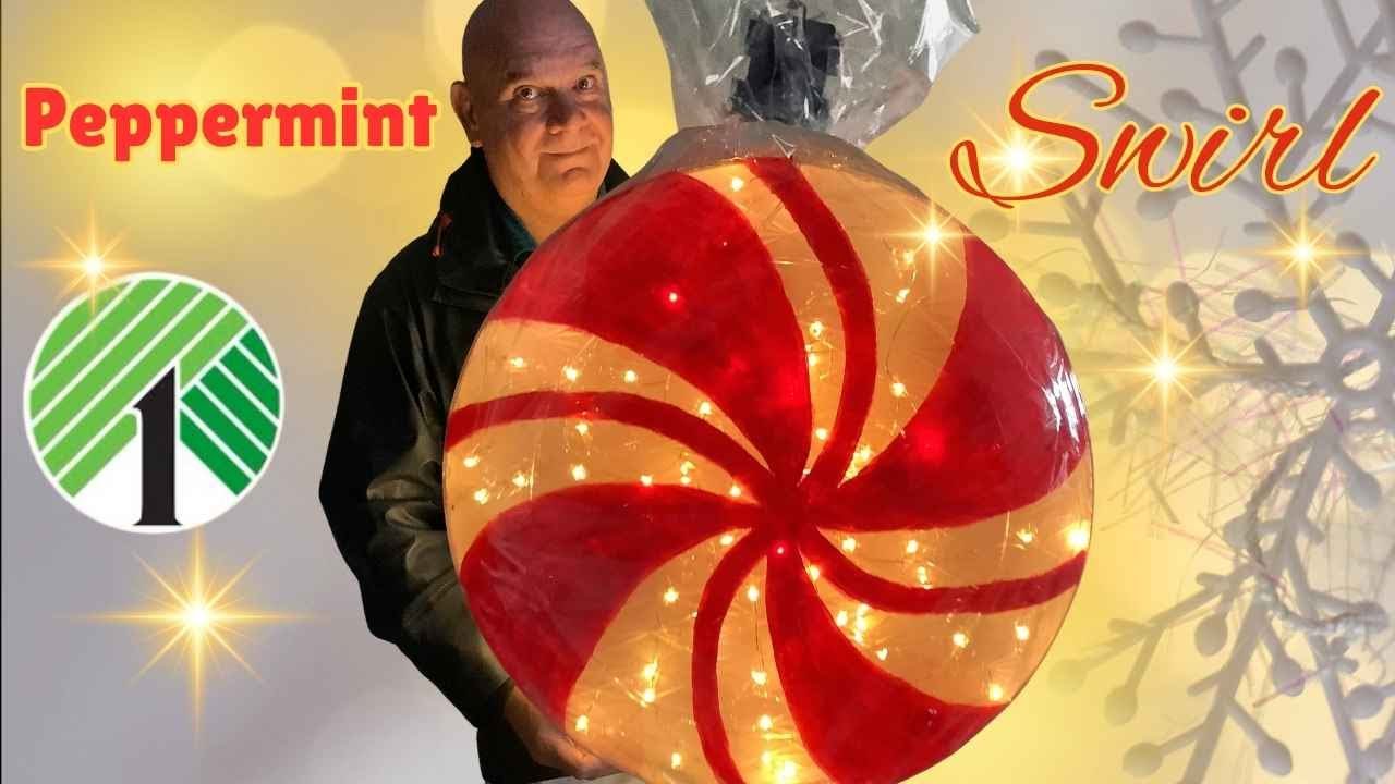 Украшения на подносе 