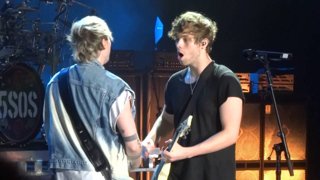 5SOS - Good Girls Live - 9/2/16 - Mountain View, CA - SLFL Tour - [HD]