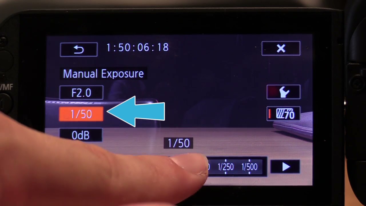 UCFB -  Canon XA 20 Quick Guide