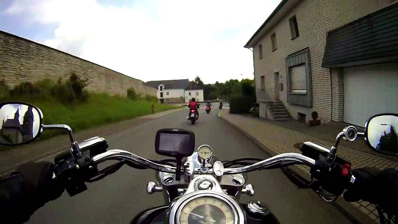 Kawasaki VN1700 Classic mit Miller Magnum Auspuff