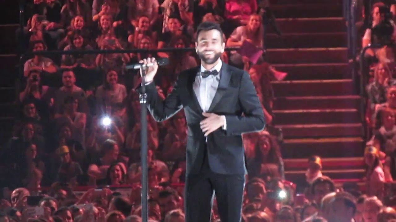 Marco Mengoni Live 2016 Ad occhi chiusi Forum di Assago Milano 06/05/2016
