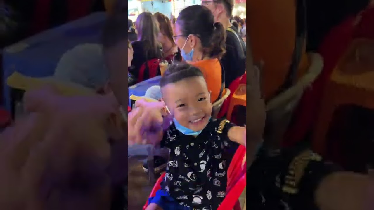 Khám phá đoàn Lôtô Hương Nam và sự thật phía sau ánh đèn sân khấu - TIKTOK CAO HOÀNG MẪN