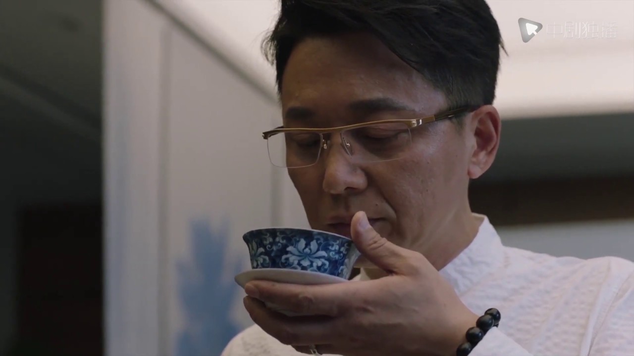 猎狐 ● 精彩cut：郝王二人操作股市 手动控制股票的波动 决定狂割韭菜