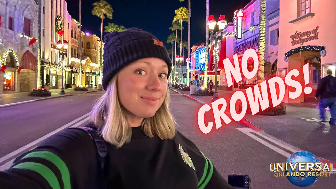 Orlando Informer Winter Meetup at Universal Studios! UNLIMITED Food, Rare Characters + Holiday Bar!