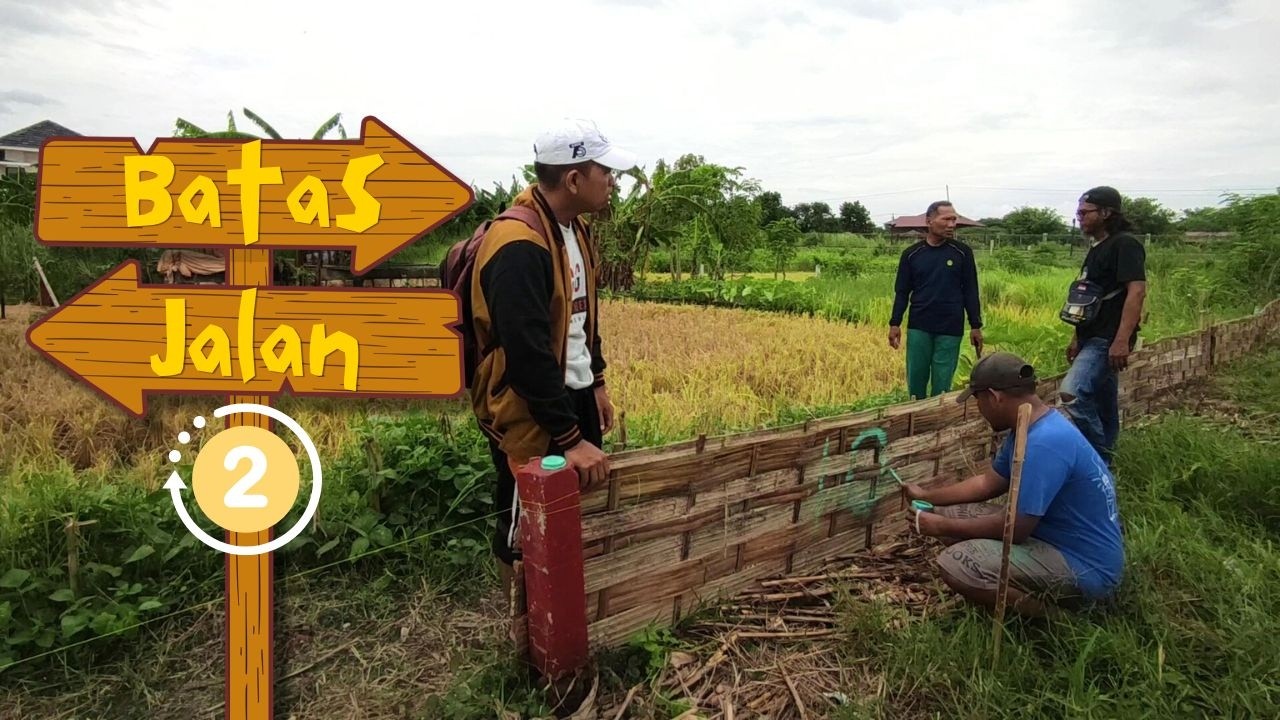 Kerja bakti batas jalan 2
