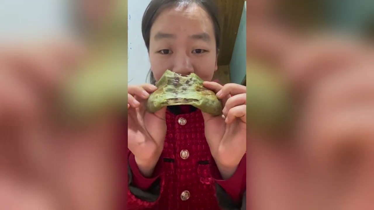 máy đứa em giúp và mọi người