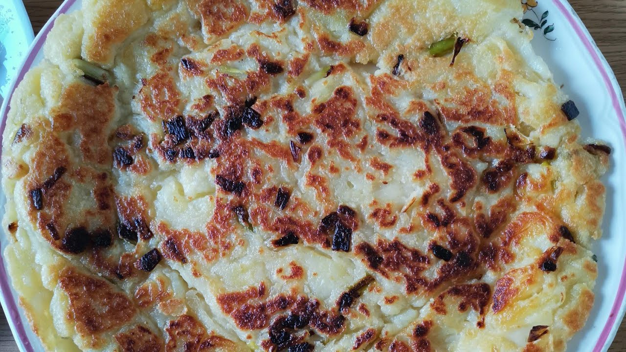 GACHASMIGAS CON AJETES TIERNOS, COMIDA ANTIGUA DE MI ZONA, PUEBLO DE ALBACETE