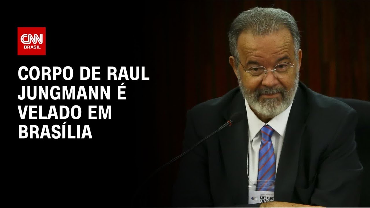 Corpo de Raul Jungmann &eacute; velado em cerim&ocirc;nia restrita a amigos e familiares | CNN 360&ordm;