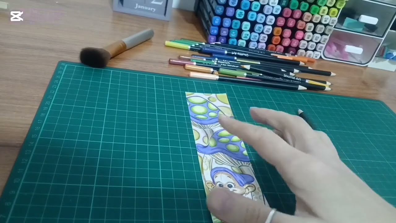 فاصل كتب ديزني ✨ تلوين يدوي وتغليف بشريط لاصق