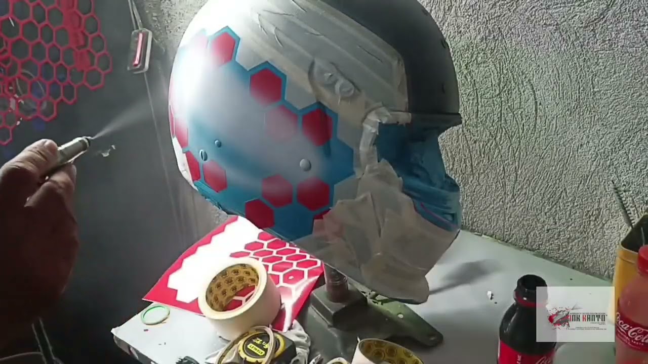 bell helmet custom paint//airbrush x water slide decals