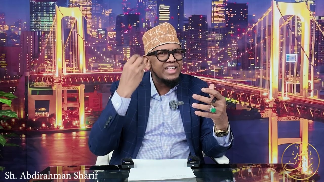 Qur’aanka ayaan ku dayanaynaa, Nuurkiisuna waa waddada aan ku soconayno.