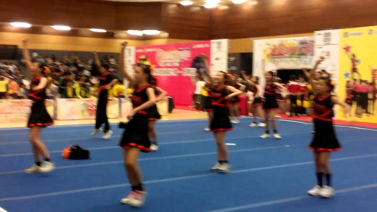 混合組 佛教茂峰法師紀念中學啦啦隊(元朗區體育節2014)