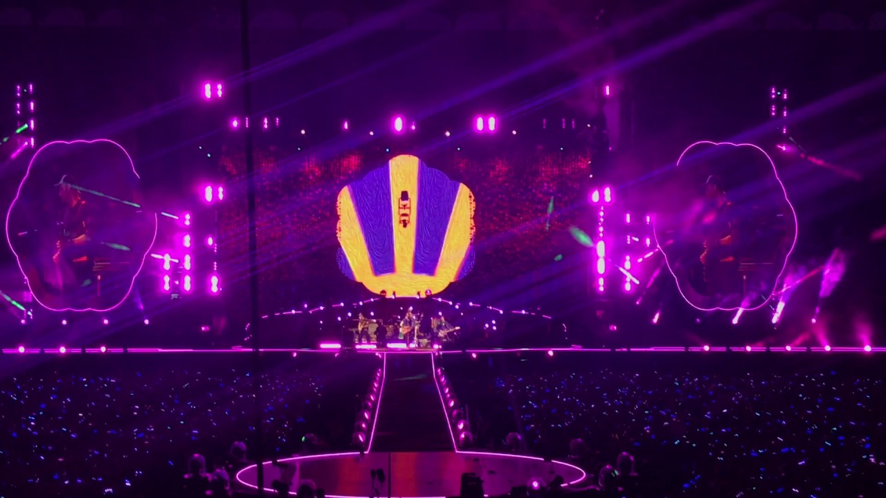 Coldplay - Every Teardrop Is A Waterfall live @ Stadio San Siro Milano - 4 Luglio 2017 [4K]