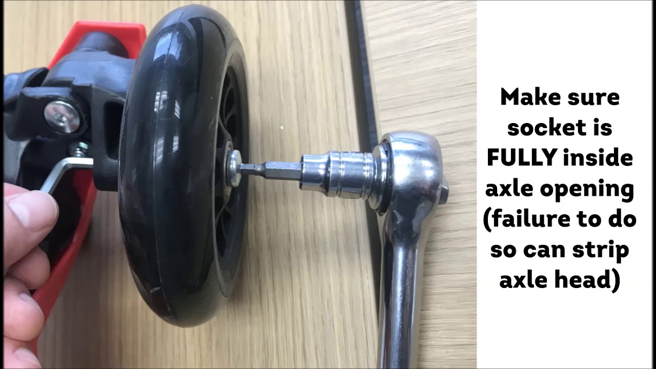 How to Change Mini and Maxi Front Wheels