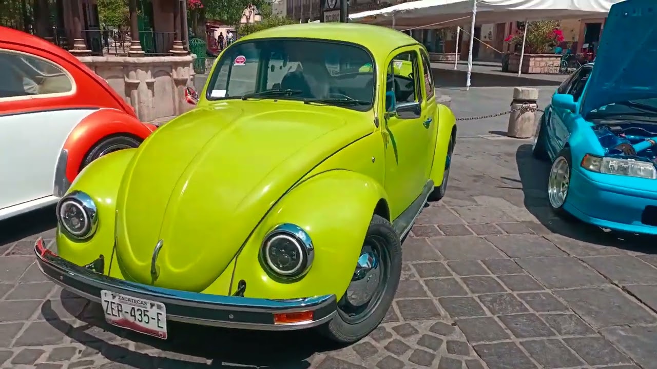 mes del coche. mes del papá.