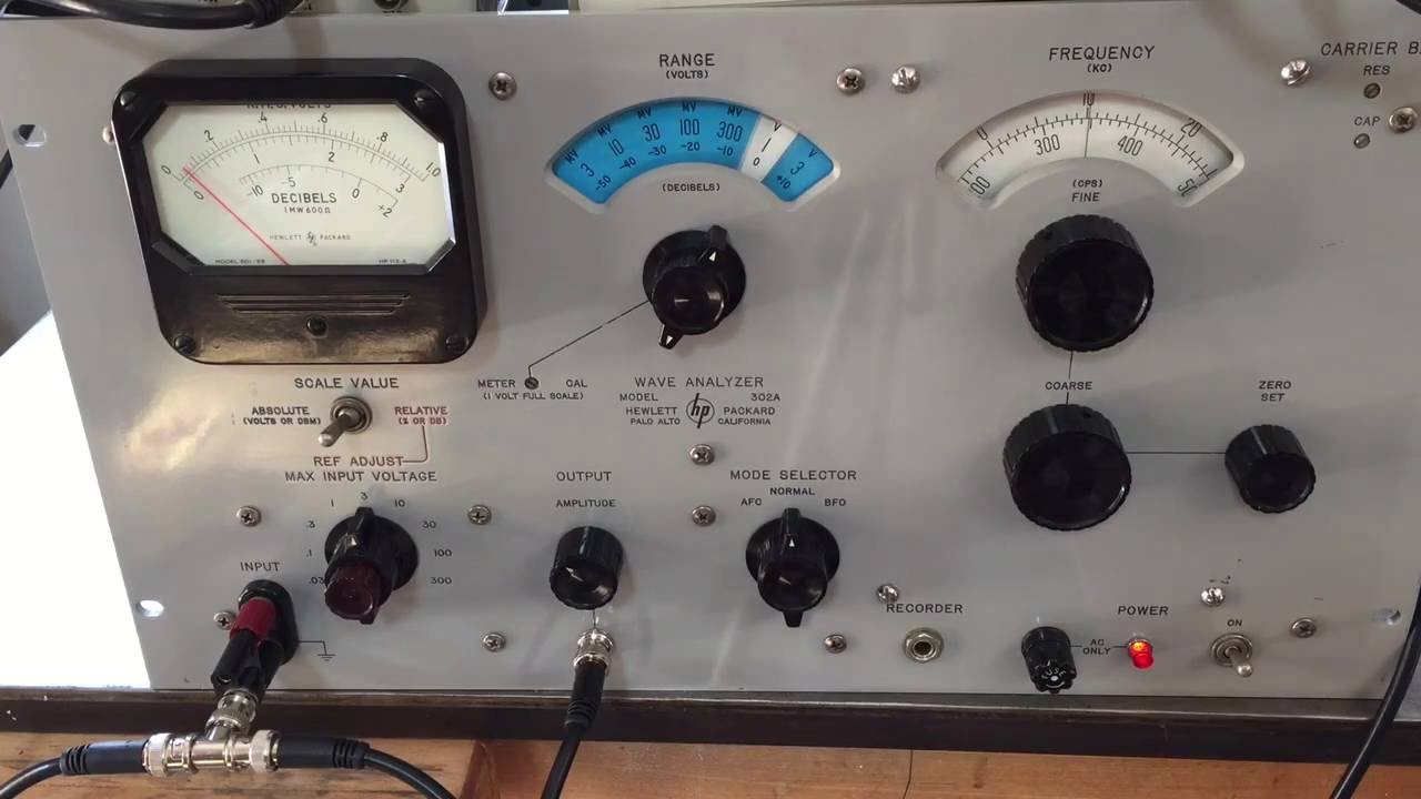 HP 302A wave analyzer demo