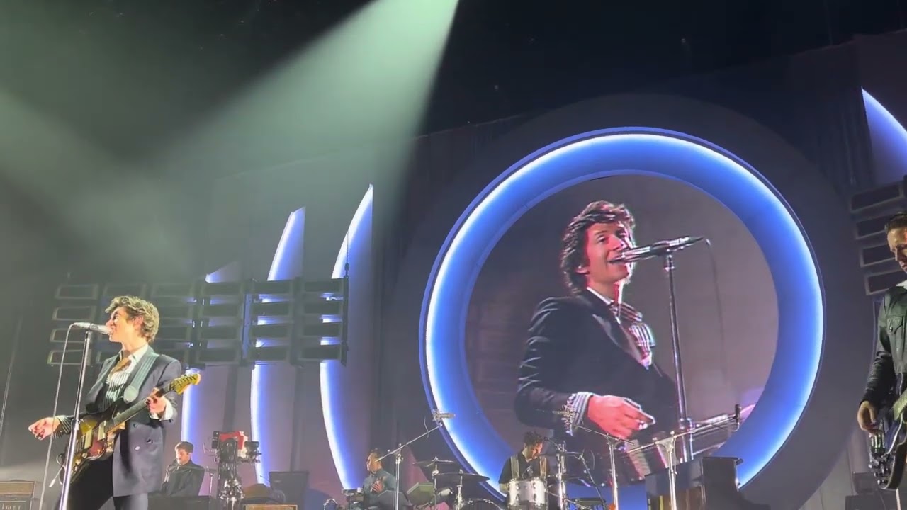 Arctic Monkeys- Knee Socks live @ The Armory, Minneapolis- August 26, 2023