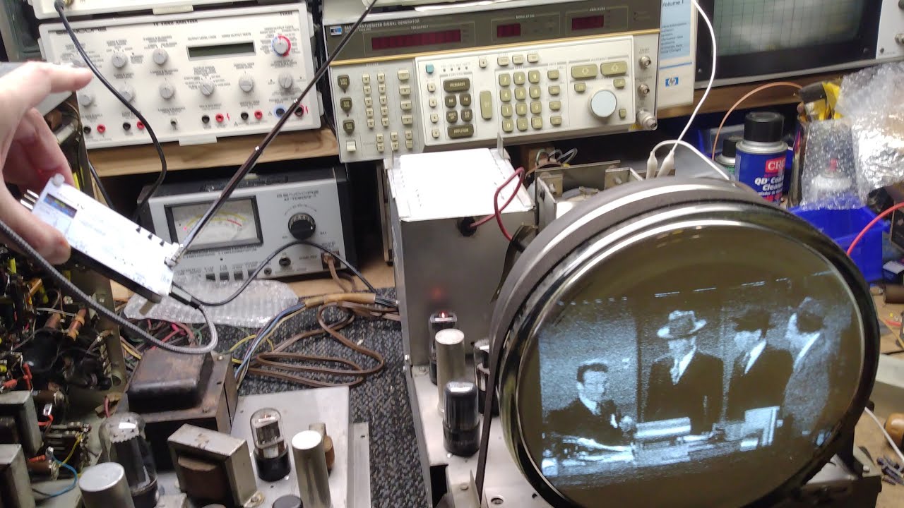 Home TV analog transmitter station