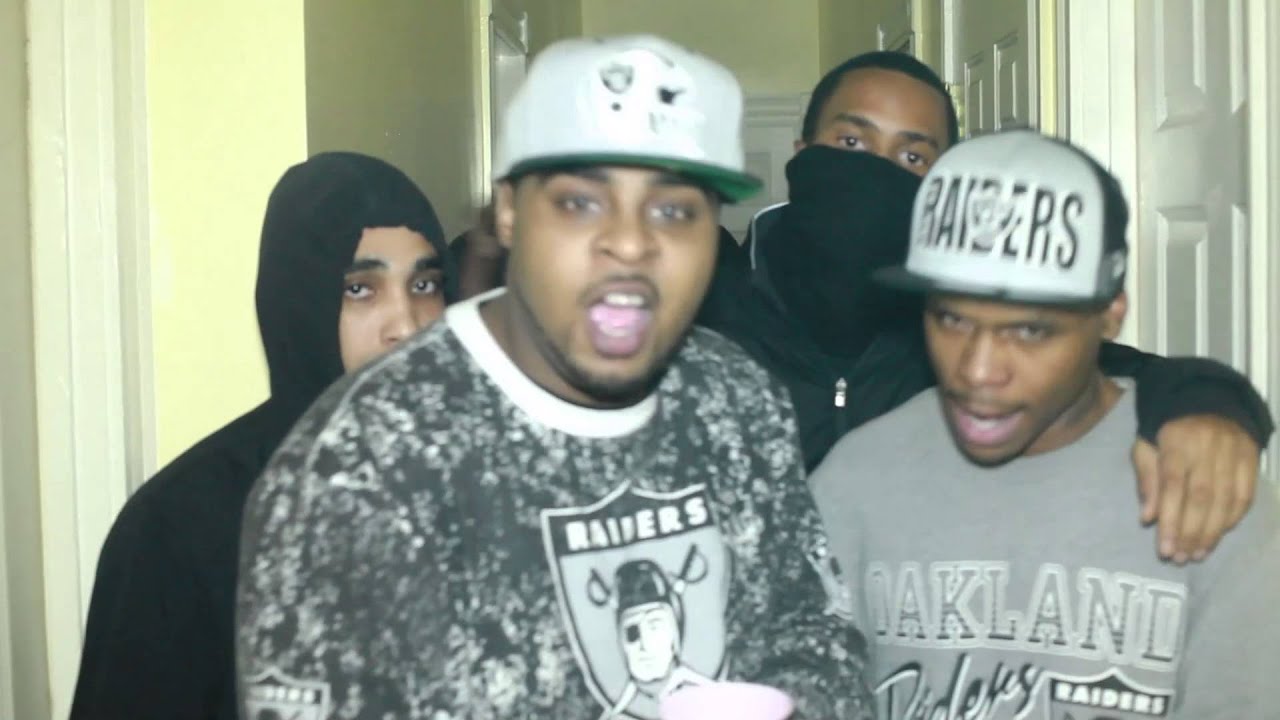 HIT Ft. HOLIDAY, 6 & BOO BILLZ WIT THEM RAIDER (Prod.by: maggbeats)
