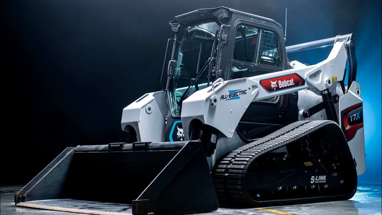 Bobcat T7X Compact Track Loader (2022) | THE WORLD'S FIRST ALL-ELECTRIC COMPACT LOADER