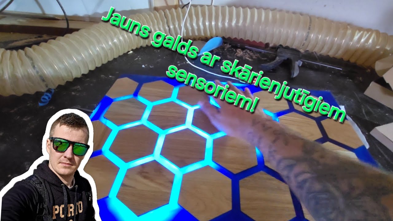 Jauns galds ar skārienjūtīgiem sensoriem, dāvana priekš mana dēla.